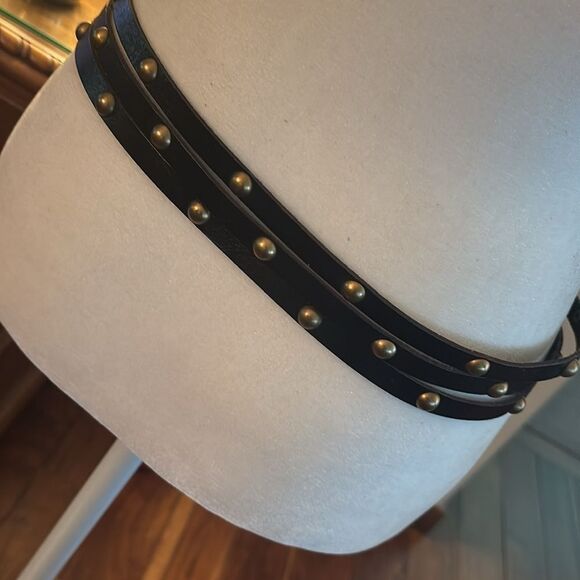 Vintage Gap Leather Belt with Grommets - Picture 2 of 8